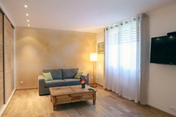 Bed and Breakfast Mas De L'Ermitage Lattes Esterno foto